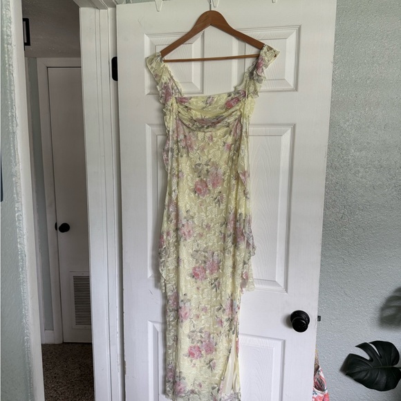 Cider Lace Floral Dress - Picture 1 of 5